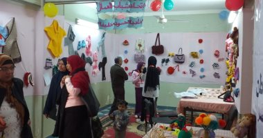 "مستقبل وطن" يقيم معرضا للمشغولات اليدوية وقافلة طبية بالوادى الجديد.. صور