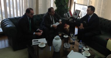 المالية: حل فورى لمشاكل المستثمرين.. والاستفادة من الخبرة الكورية فى ميكنة الجمارك " تحديث"