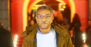 سيد رجب فى مساكن شيراتون مع "أبو العروسة"