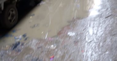 قارئة تشكو من غرق شارع بالبساتين بمياه الصرف الصحى