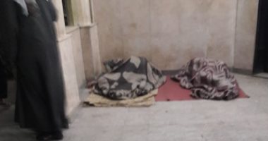 "إحنا معاك".. قارئ يشارك بصورة مشرد فى شارع البحر الأعظم بالجيزة