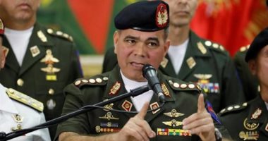 وزير دفاع فنزويلا يتهم طائرة أمريكية باختراق المجال الجوى لبلاده