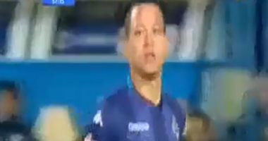 شاهد.. أول لاعب بيروفى يظهر في الدورى المصرى مع بيراميدز أمام الزمالك