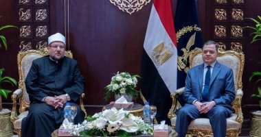 وزير الأوقاف فى عيد الشرطة: مصر استعادت الدولة والدين وأدعو للوفاء للشهداء