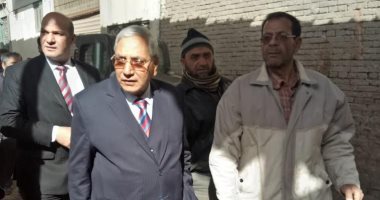 محافظ الدقهلية يزور مقابر الدراسات ويطالب سرعة تطويرها