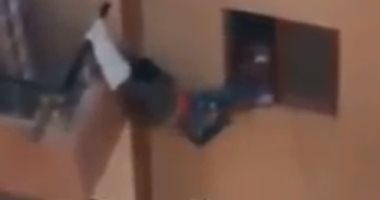 "الطفولة والأمومة" يشيد بتدخل وزيرة التضامن لحماية "طفل البلكونة"