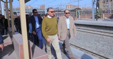 وزير النقل يتابع التشطيبات والأعمال النهائية لتطوير محطة المرج الجديدة (صور)