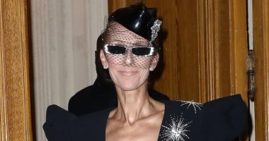 "سيلين ديون" تخطف الأنظار في باريس بإحدى تصميمات Alexandre Vauthier 