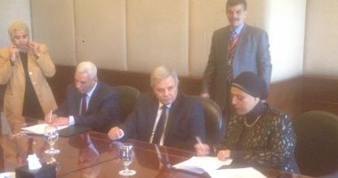 الشركة القابضه لمياه الشرب توقع عقد إنهاء وحدة رفع ومعالجة بالقنطرة غرب