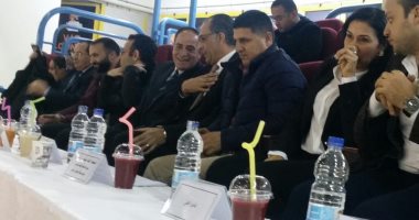 "الجارحى وسراج" يؤازران سيدات الأهلى أمام الدفاع فى البطولة العربية للطائرة 