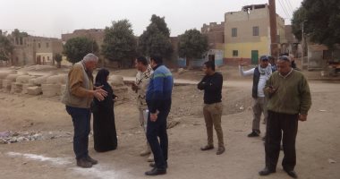 صور.. رئيس مدينة الأقصر يتفقد مشروع إستكمال مسار طريق الكباش الفرعونى