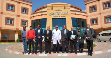 صور.. قيادات منظمة الصحة العالمية بمصر يدعمون مرضي السرطان بالصعيد