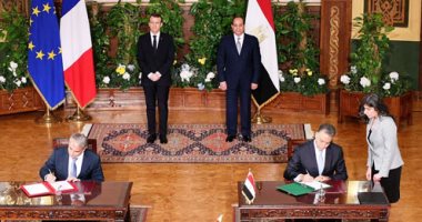 فيديو.. السيسى وماكرون يشهدان التوقيع على عدد من الاتفاقيات ومذكرات التفاهم