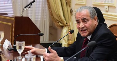 التموين: السماح بعمل جميع مصانع الأغذية بكامل طاقتها لضمان توافر السلع
