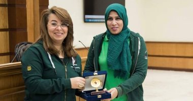 وزارة التضامن تكرم فريق أطفال بلا مأوى بمحافظة السويس