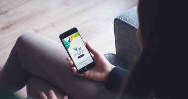 تطبيق زاجل يقدم خدمة إخبارية مميزة لحظة بلحظة .. "اعرفها وهى طايرة"