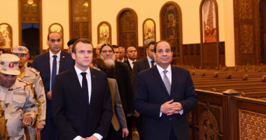 السيسى والرئيس الفرنسى يزوران كاتدرائية ميلاد المسيح