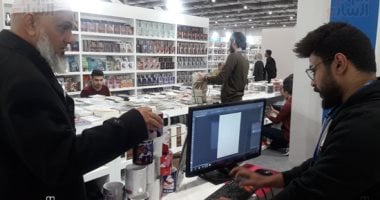 اشترى واطبع كتابك على المج.. أحدث طرق الدعاية بمعرض الكتاب