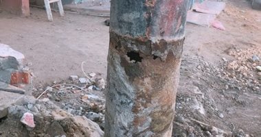 قارئ يشكو من تهالك عمود إنارة بقرية صن حجر فى الشرقية