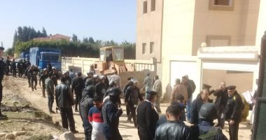 حملة إزالة مكبرة للتعدى على أراضى هيئة الآثار ببرج العرب بالإسكندرية
