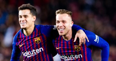 برشلونة يسجل ثنائية فى دقيقتين ضد إشبيلية 4-0 ويقترب من التأهل.. فيديو