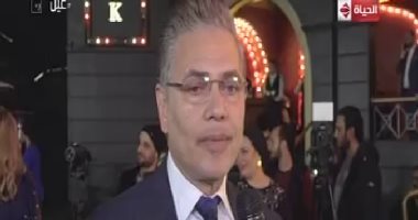 محمد رياض باكيا: "محمود ياسين مكنش مجرد حمايا كان أبويا الغالى"