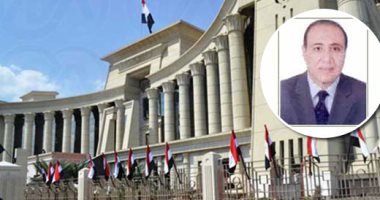 ندوة "القضاء الدستورى فى 50 عامًا" بمعرض الكتاب.. المستشار بولس فهمى: الشعب المصرى فى أيدٍ أمينة بوجود المحكمة الدستورية.. والمستشار عبدالوهاب عبدالرازق: ما تعرضت له خلال حكم جماعة الإخوان هو الأسوأ فى تاريخها