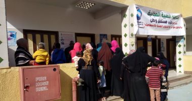 الكشف على 1500 مواطن خلال القافلة الطبية بكفر تقى بدمياط 