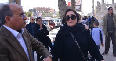 تشييع جنازة والد الفنانة نهال عنبر من مسجد  الحصرى بأكتوبر 