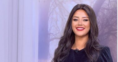 بوسة لكل واحدة.. رضوى الشربينى تشكر جمهورها لوصولها لـ5 مليون متابع بـ"انستجرام"