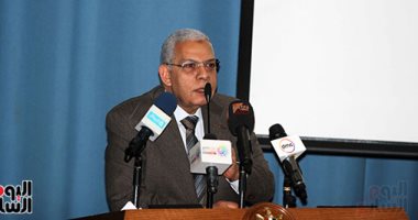 هل طرح الكتب على الإنترنت لمواجهة كورونا يؤثر على المكتبات فيما بعد؟
