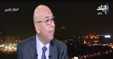 خالد عكاشه: الرئيس السيسى يستشعر حجم الخطر الذى تتعرض له الدولة الليبية