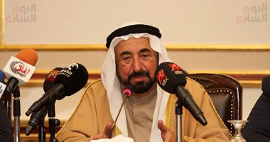 صور.. حاكم الشارقة من جامعة القاهرة: سأكون دائما بارا بمصر .. وواثق من وصولها للقمة 