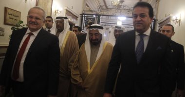 وزير التعليم العالى لحاكم الشارقة: "اللى بنحس بحبه لبلدنا نحطه جوه قلوبنا"