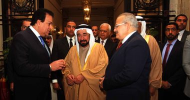 حاكم الشارقة يزور جامعة القاهرة 