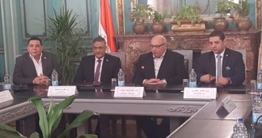 جامعة عين شمس توقع بروتوكول مع الهيئة العامة لتعليم الكبار لمواجهة الأمية