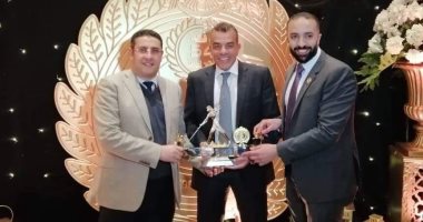صور.. تكريم النادى الأهلى فى اليوبيل الذهبى لـ"الدفعة 54 حربية"