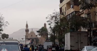 هطول أمطار خفيفة على مدن وقرى الأقصر والغيوم تكسو سماء المحافظة