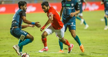 لماذا طلب الأهلى نقل مباراة إنبى لبرج العرب؟.. اتحاد الكرة يرد