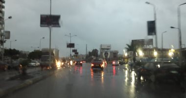 أمطار خفيفة ومتوسطة تضرب عدة مناطق بمحافظة أسيوط