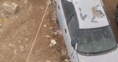 قارئ يشكو وجود سيارة مهجورة بمنطقة التبة مدينة نصر