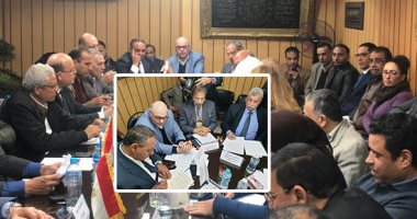 إنفوجراف.. بالأسماء.. 45 حزبا سياسيا يعلنون تأييدهم للتعديلات الدستورية