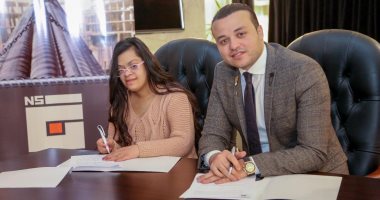"الجارحي" يعلن رعاية "قاهرة متلازمة داون" بعد التحاقها بكلية الفنون الجميلة