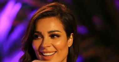 اللبنانية نادين نجيم لمهنئيها فى عيد ميلادها : وجودكم فى حياتى نجاح إضافى