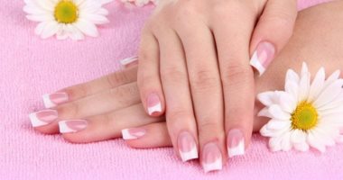 وداعا للجلد الداكن حول الأظافر بمكونات طبيعية