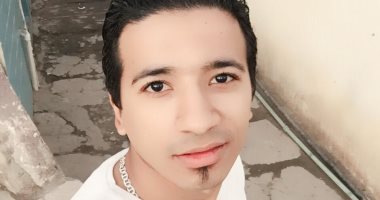 تحدى صورة البطاقة.. شادى يشارك بصورته: "كل اللى يشوفها يقولى حلوة"