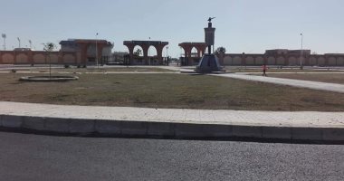 صور.. تطوير ميدان كلية التربية الرياضية ببورسعيد استعدادًا لبطولة البحر المتوسط