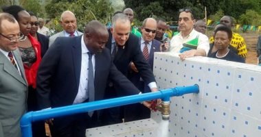 كيف استعدت وزارة الرى لرئاسة مصر للاتحاد الأفريقى؟.. مصر بدأت التعاون الثنائى مع حوض النيل فى 1960.. تنفذ مشروع مقاومة الحشائش المائية فى أوغندا منذ 1999.. والسيسي يرعى مشروعا لربط بحيرة فيكتوريا بالبحر المتوسط