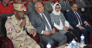  محافظ الوادى الجديد وقائد قوات الدفاع الشعبى يشهدان تدريب عملي لمواجهة الأزمات 