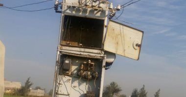 قارئ يشكو من وجود كابينة كهرباء مفتوحة بعزبة أبو الطنطاوى بالشرقية